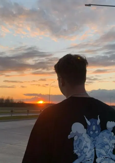 Павел из Сморгони, мне 24, познакомлюсь для общения