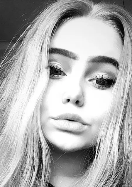 Валя из Харькова, ищу на сайте общение