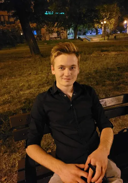 Albert из Люблина, мне 22, познакомлюсь на одну ночь