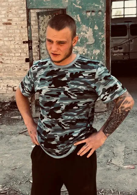 Я Павел, 25, знакомлюсь для общения в Луганске