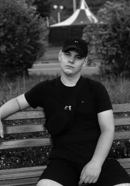 Анатолій из Ивано-Франковска, ищу на сайте общение