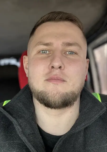 Юрій з Хмельницький, шукаю на сайті приємне проведення часу