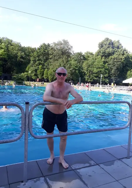 Юрий з Донецька, мені 60 років, познайомлюсь для приємного проведення часу