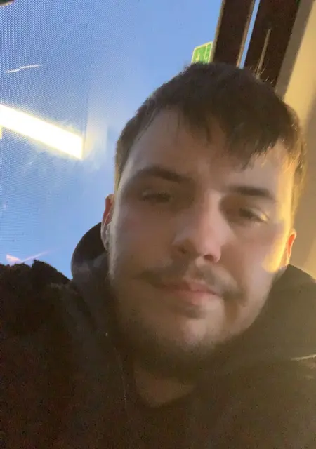 Я Niklas, 24, из Дюссельдорфа, ищу знакомство для постоянных отношений