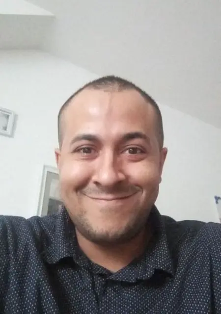 Mike из Берлина, мне 40, познакомлюсь