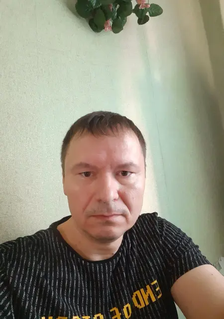 Михаил из Харькова, мне 50, познакомлюсь для постоянных отношений