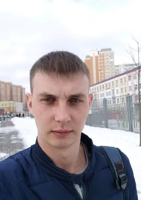 Я Максим, 35, из Каменца-Подольского, ищу знакомство для приятного времяпровождения