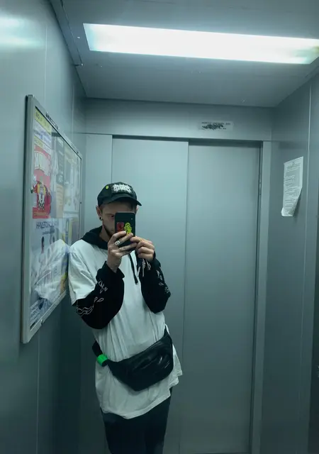 Я Nikita, 28, из Чернигова, ищу знакомство для приятного времяпровождения