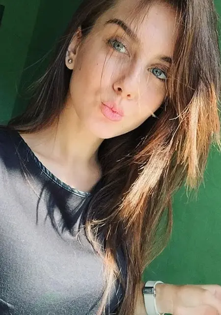 Нина из Ивано-Франковска, ищу на сайте приятное времяпровождение