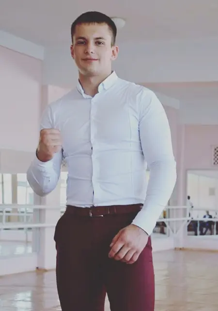 Я Дима, 28, из Кривого Рога, ищу знакомство для приятного времяпровождения