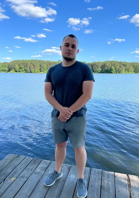 Алекс из Житомира, ищу на сайте знакомства на одну ночь