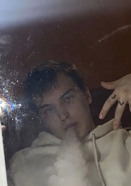 Я Kamil, 21, знакомлюсь в Варшаве