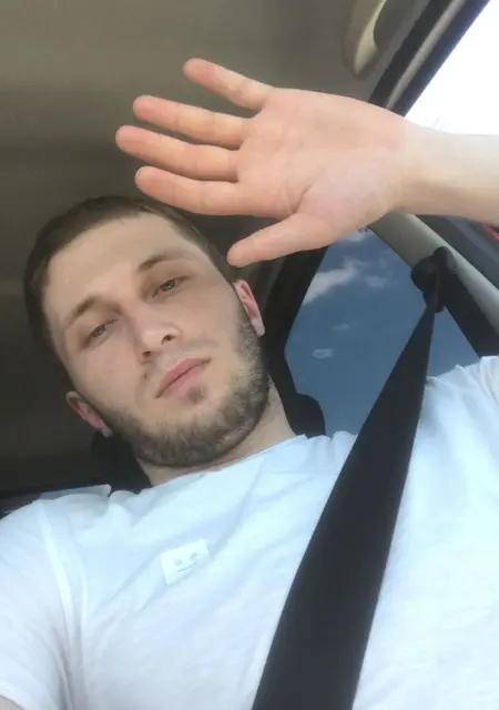 Намик из Мариуполя, ищу на сайте приятное времяпровождение