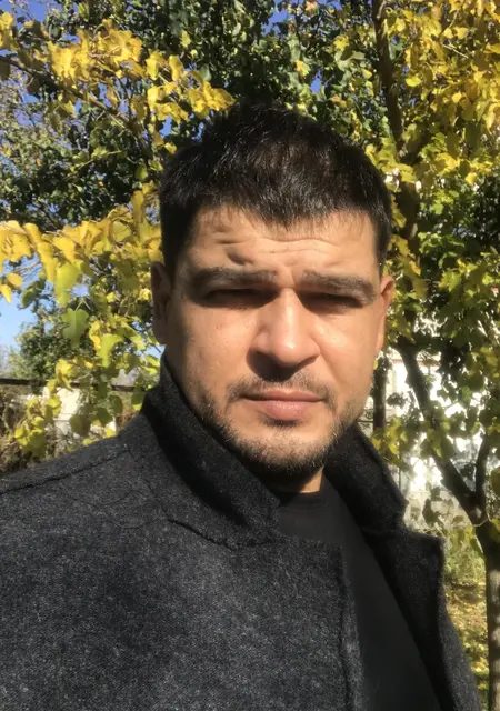 Руслан из Павлограда, ищу на сайте приятное времяпровождение