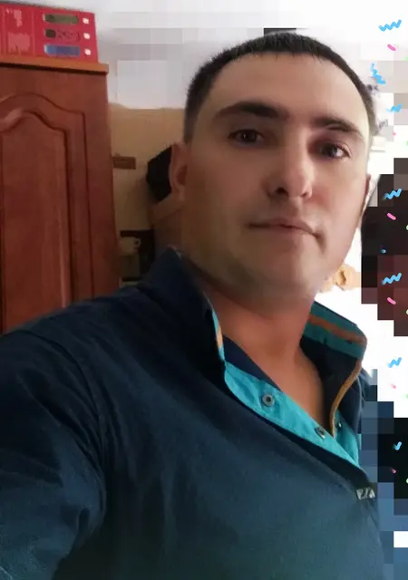 Денис из Франкфурта-на-майне, ищу на сайте знакомства на одну ночь