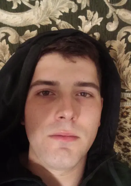 Vlad з Харкова, шукаю на сайті знайомства без зобов'язань