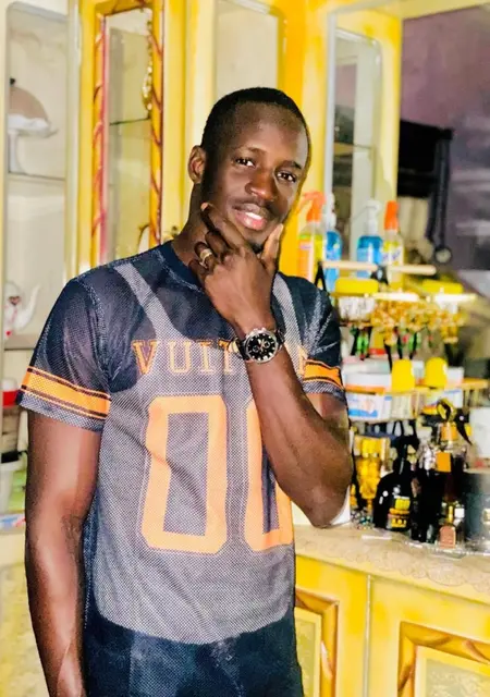 Babacar из Тревизо, ищу на сайте знакомства на одну ночь