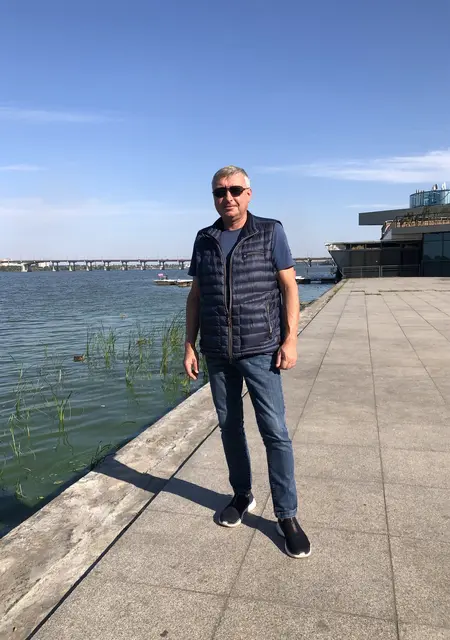 Sergey из Кривого Рога, ищу на сайте постоянные отношения