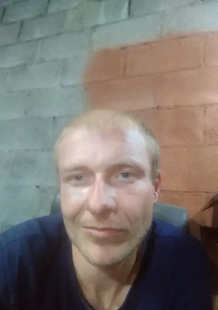 Джек из Синельникова, ищу на сайте знакомства на одну ночь