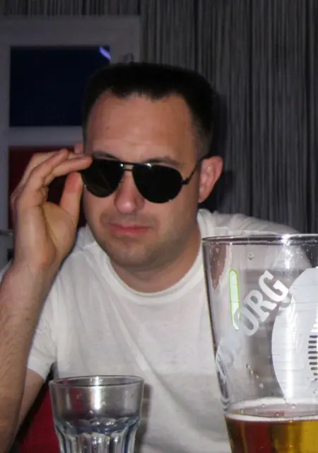 Я Мольфар, 81, из Киева, ищу знакомства на одну ночь