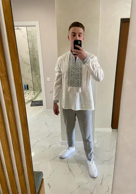 Міша з Калуша, мені 27 років, познайомлюсь для спілкування