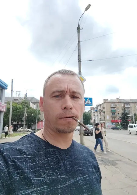 Я Алексей, 38 років, знайомлюсь без зобов'язань у Горлівці