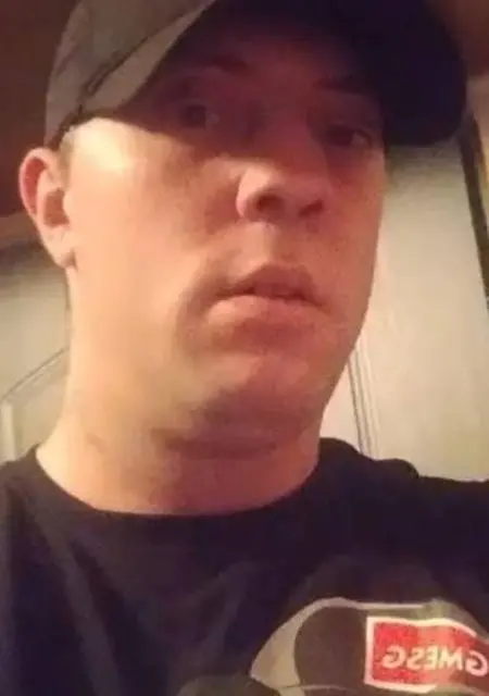 Patryk Wisienka из Острув-Велькопольски, мне 33, познакомлюсь без обязательств