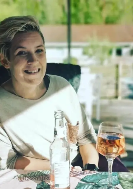 Я Micaela, 35, из Стокгольма, ищу знакомство