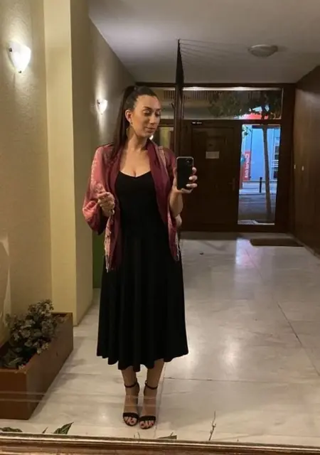 Я Диана, 26, из Афин, ищу знакомства без обязательств