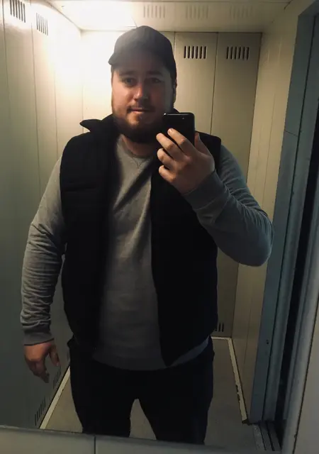 Я Роман, 29, знакомлюсь для приятного времяпровождения в Познани