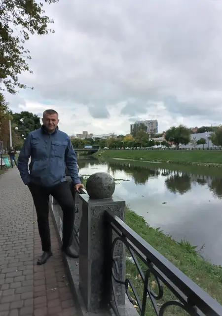 Евгений из Одессы, ищу на сайте знакомства без обязательств