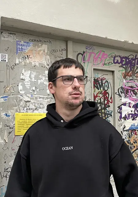 Олександр из Киева, мне 20, познакомлюсь для вирта