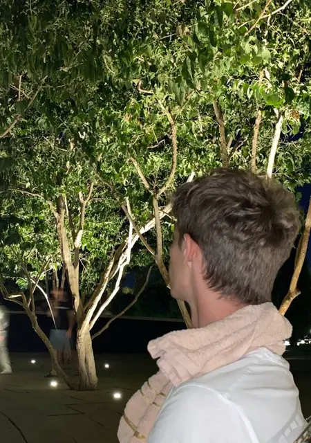 Денис з Мелітополя, шукаю на сайті знайомства на одну ніч