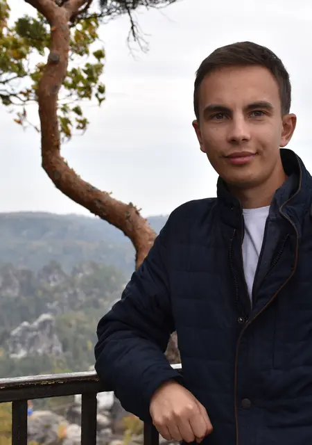 Я Дима, 30 років з Одеси, шукаю знайомства без зобов'язань