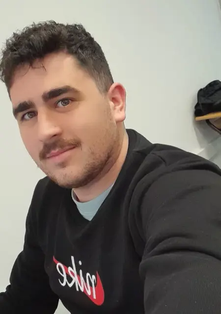 Я Juanpe, 23, знакомлюсь без обязательств в Mollet del Vallès