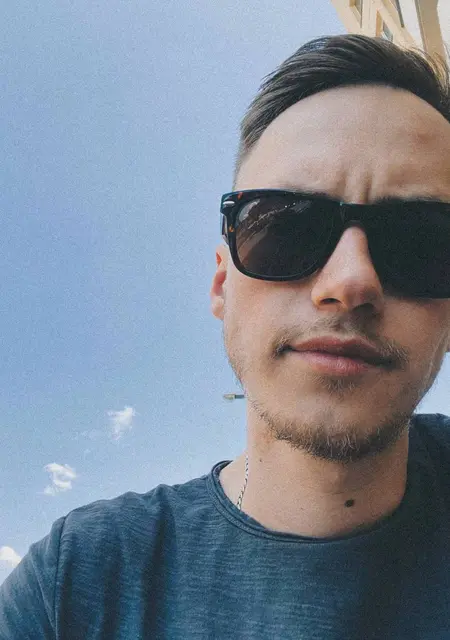 Я Вова, 29 років з Броварів, шукаю знайомство для спілкування