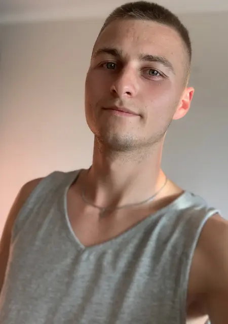 Роман из Винницы, мне 29, познакомлюсь для приятного времяпровождения