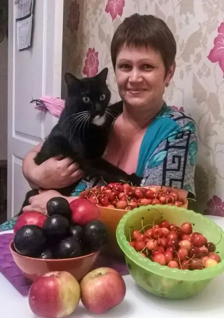 Оксана из Киева, мне 60, познакомлюсь на одну ночь