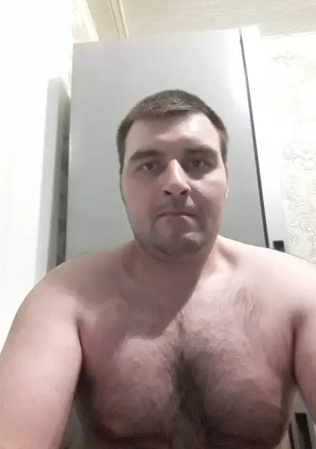 Я Максим, 34, из Павлодара, ищу знакомство для постоянных отношений