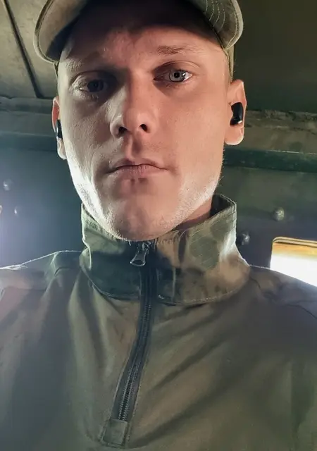 Я Сергей, 28 років з Луганська, шукаю знайомство для спілкування