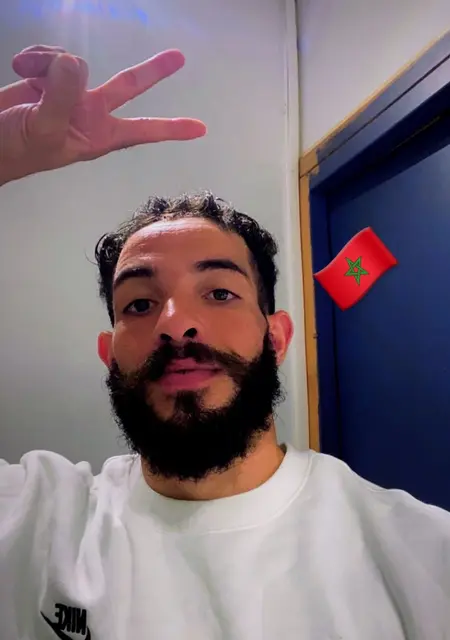 Badr de Elche, busco en el sitio relación a largo plazo