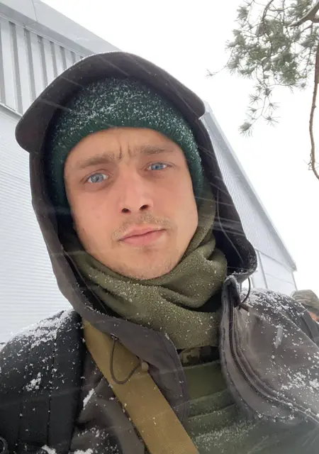 Эдуард з Чернігова, мені 27 років, познайомлюсь на одну ніч