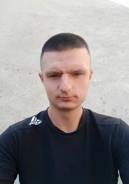 Я Ярик, 29, знакомлюсь без обязательств в Горишних Плавнях