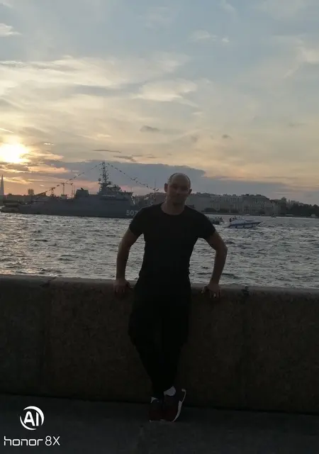 Андрей из Белолуцка, ищу на сайте знакомства на одну ночь