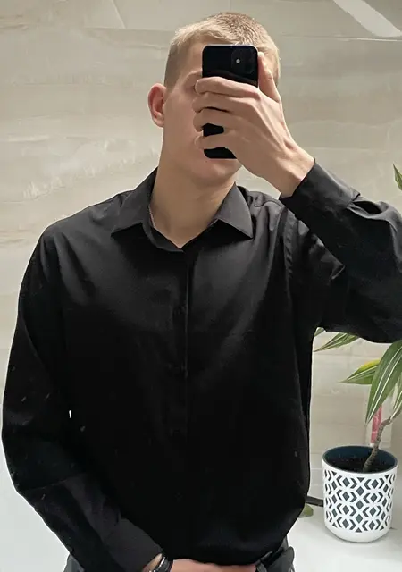 Володимир з Вінниці, шукаю на сайті знайомства без зобов'язань