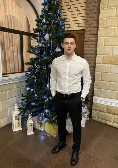 Саша из Ужгорода, ищу на сайте знакомства без обязательств