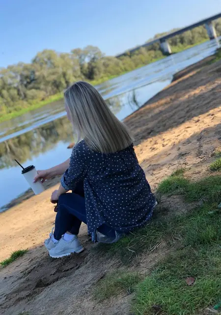 Nina из Гомеля, мне 37, познакомлюсь для постоянных отношений