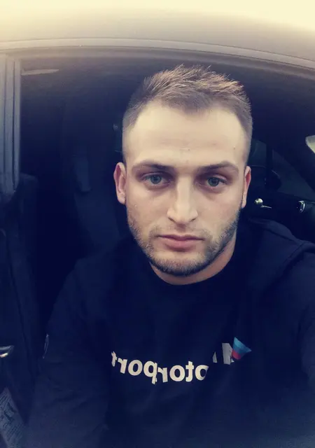 Я Адам, 30, знакомлюсь без обязательств в Виноградове