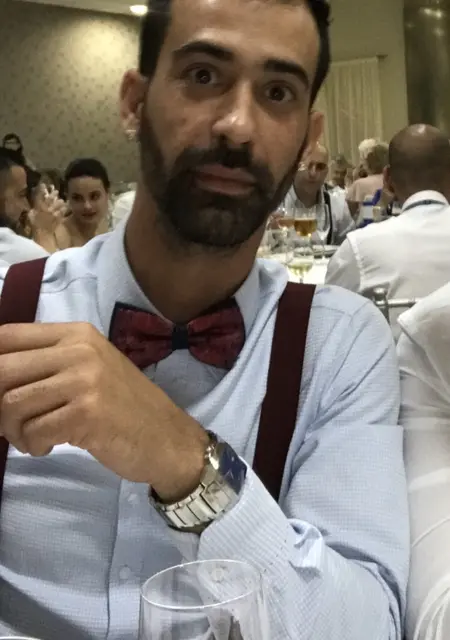 Victor de Elche, tengo 41 años, listo para conocer para relación a largo plazo