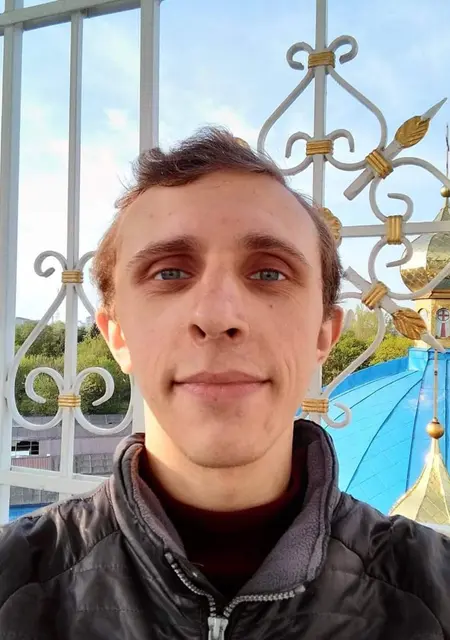 Volodymyr з Чернігова, мені 28 років, познайомлюсь для спілкування